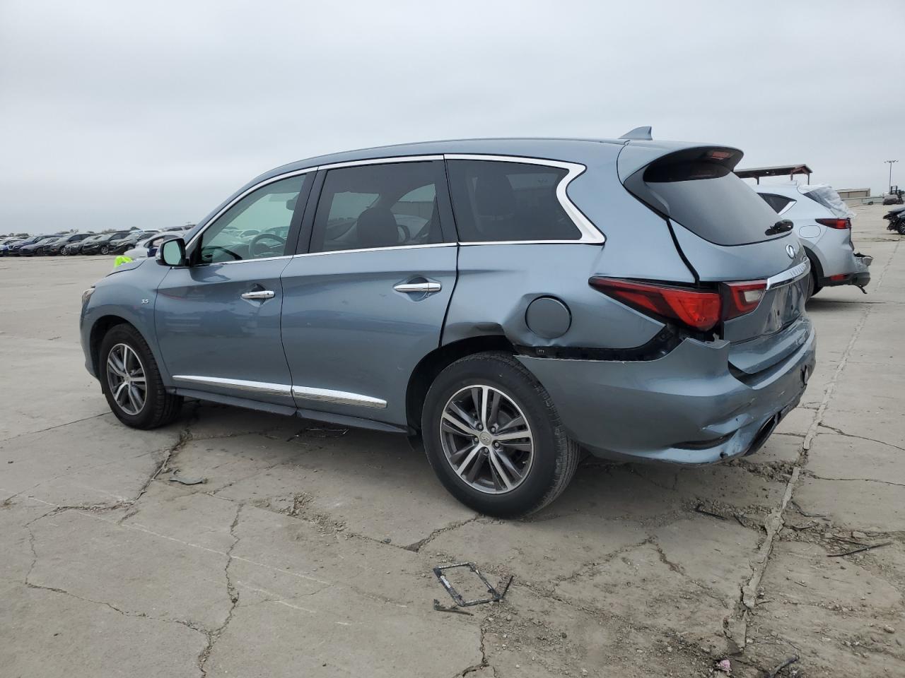 2018 Infiniti QX60 - Image 2
