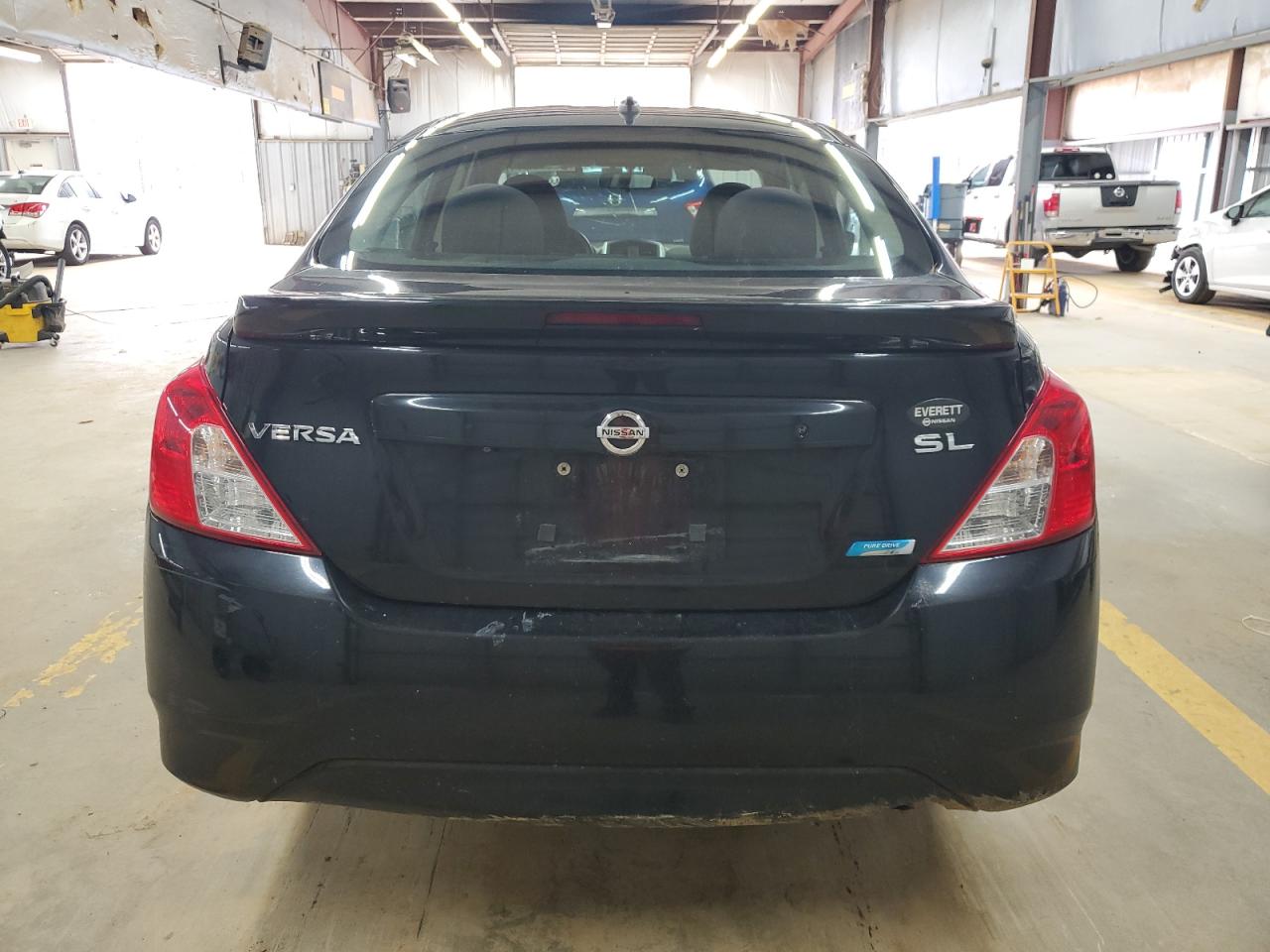 2016 Nissan Versa - Image 6