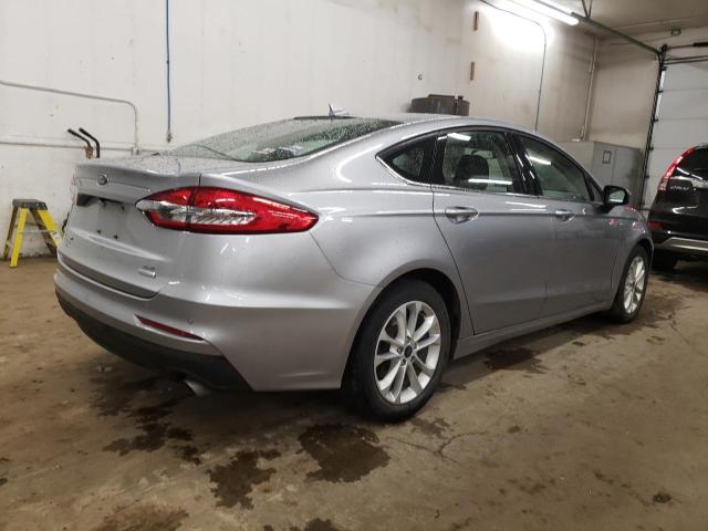 3FA6P0HD8LR253476 Ford Fusion SE 3