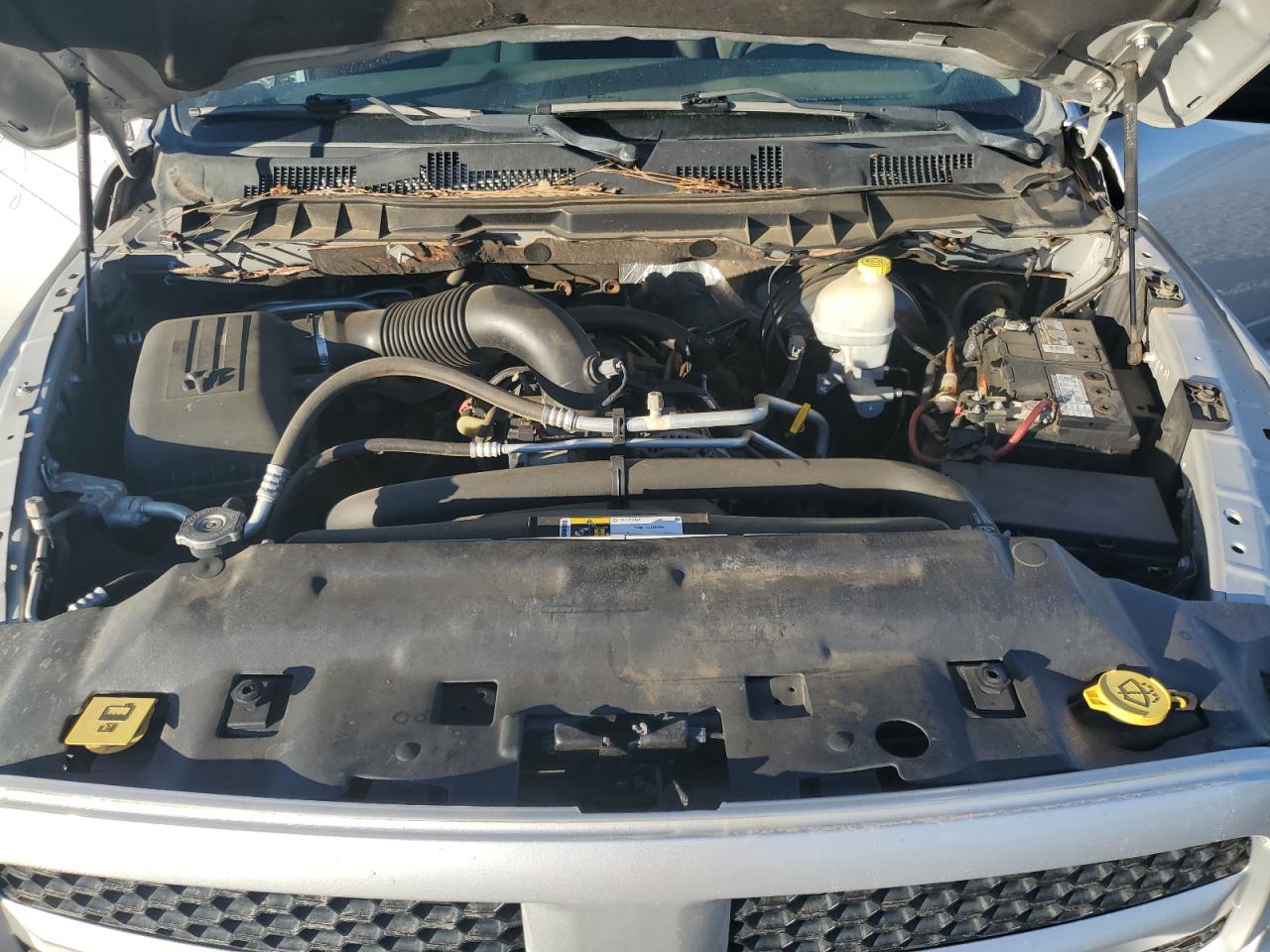 2015 RAM 1500 - Image 11