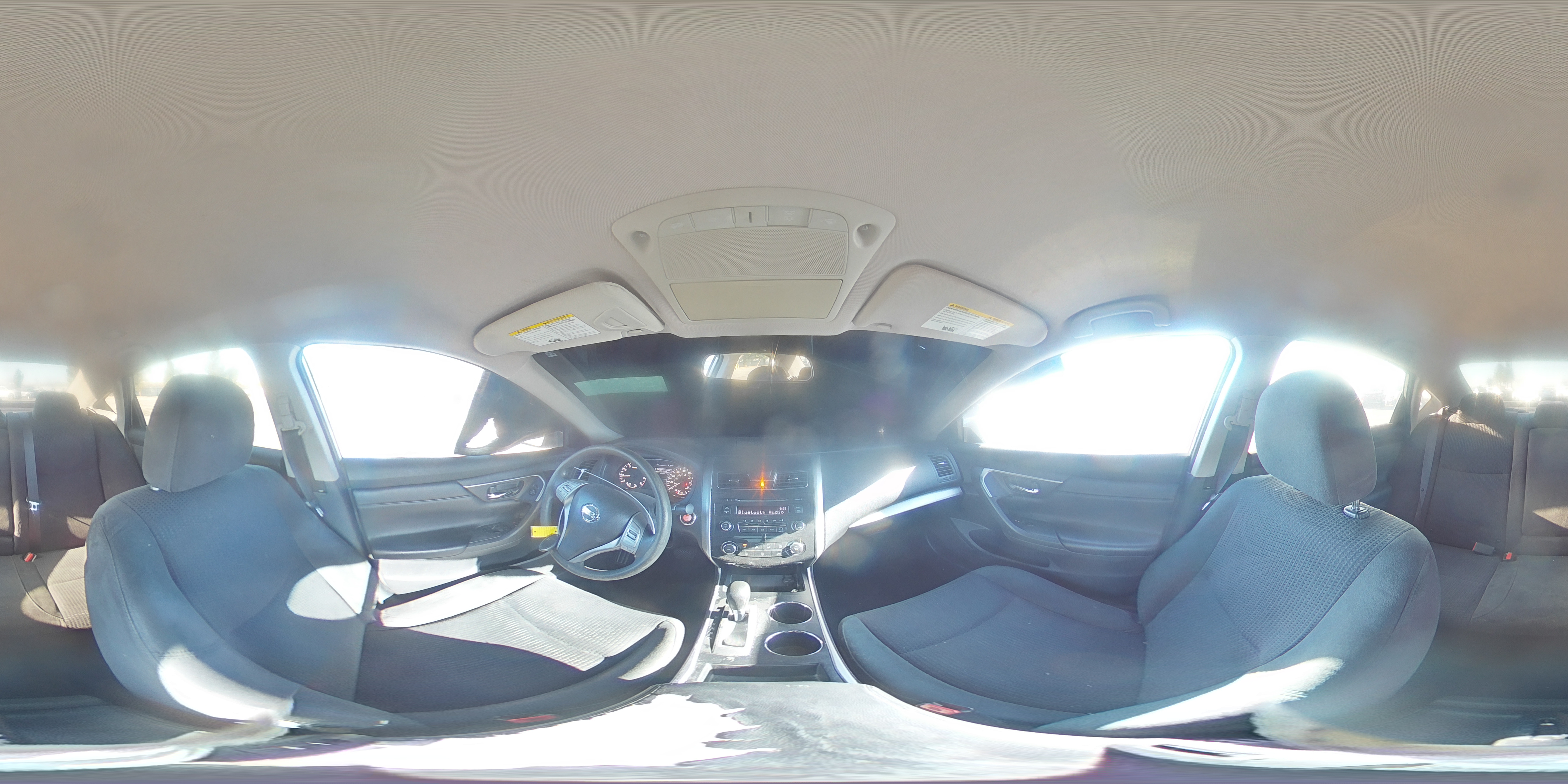 2015 Nissan Altima - Image 13