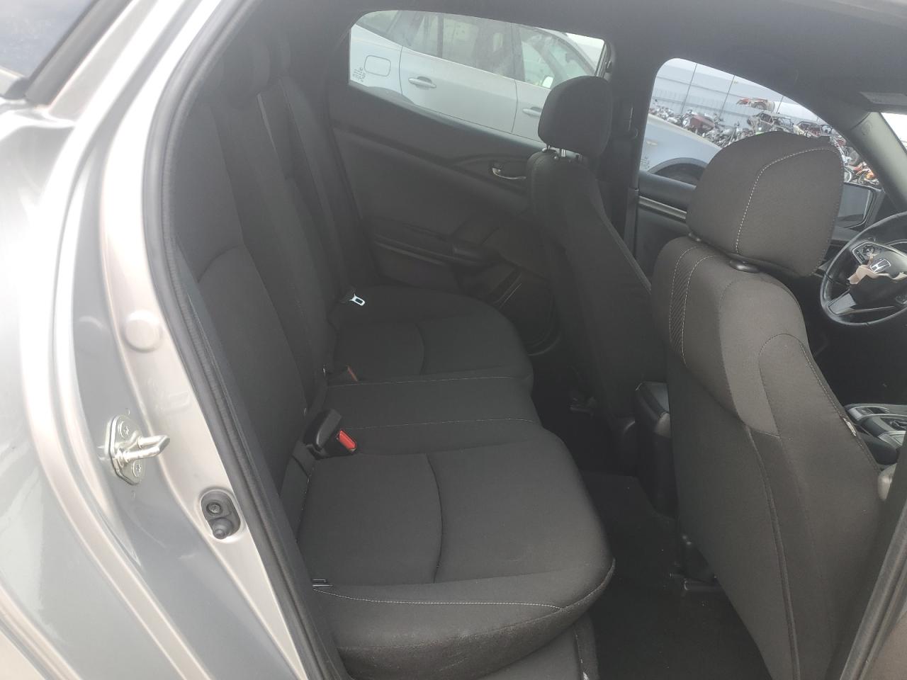 2019 Honda Civic - Image 11
