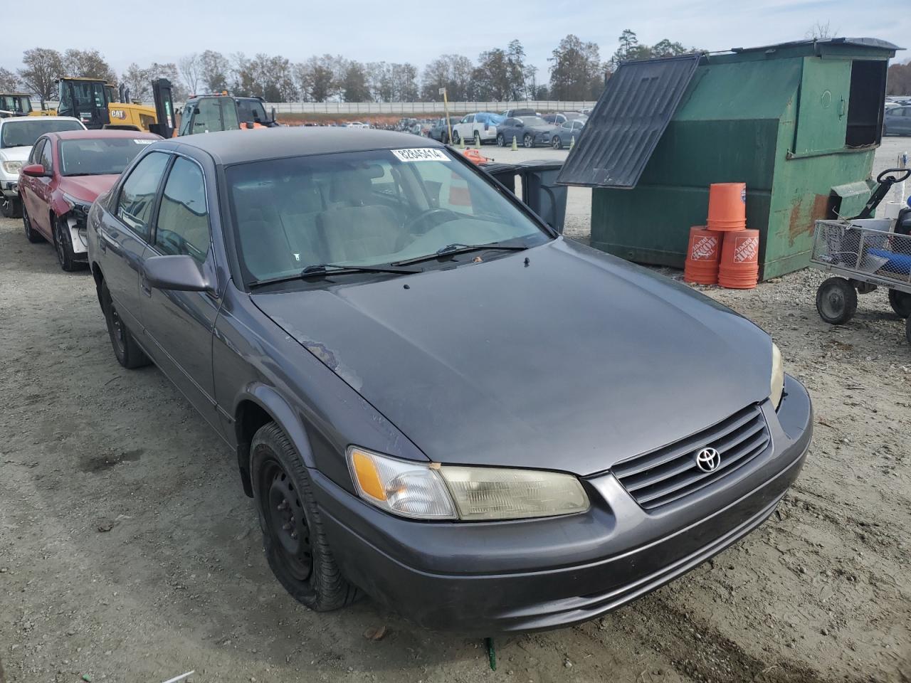 1999 Toyota Camry - Image 4