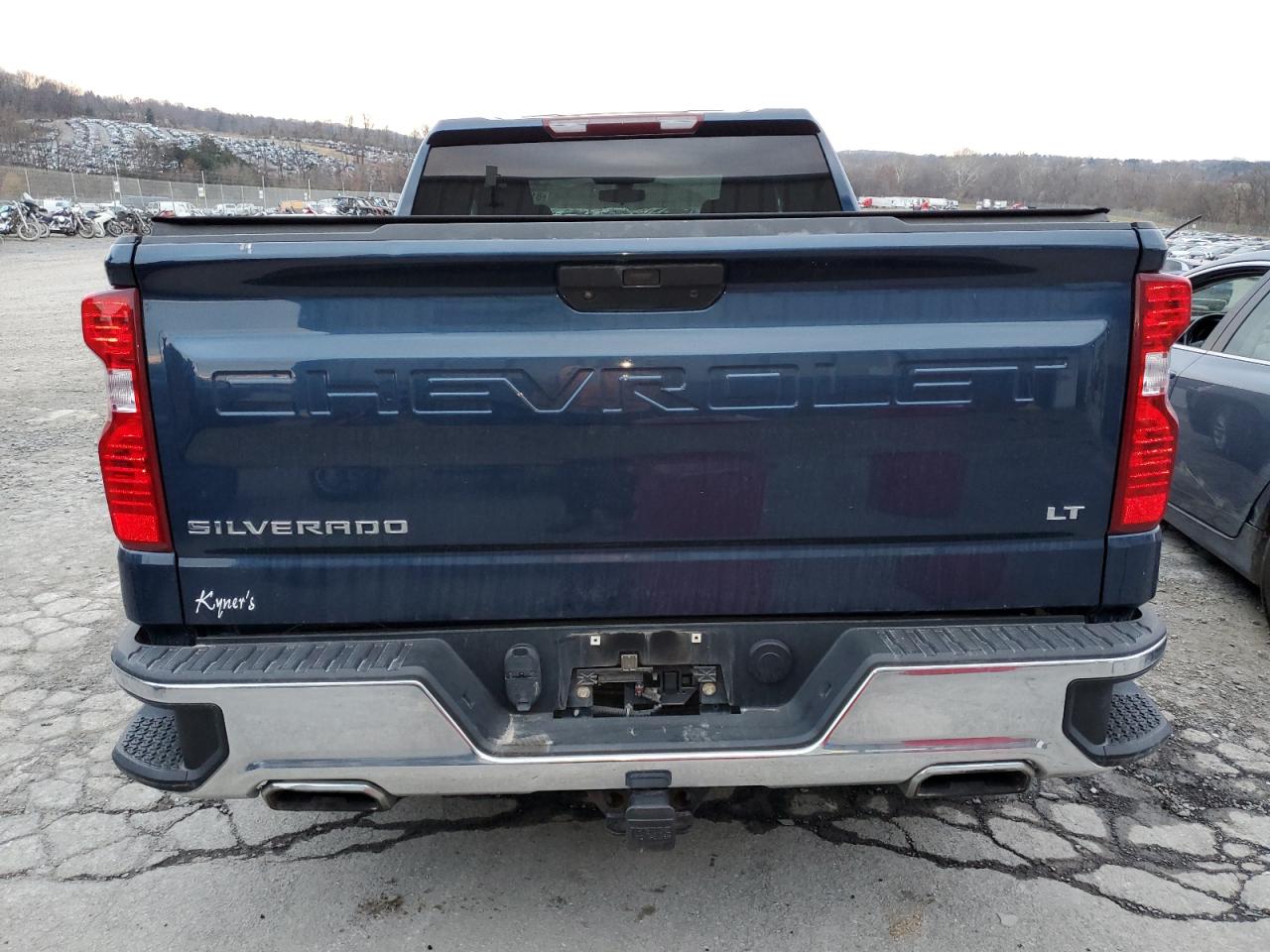 2019 Chevrolet Silverado - Image 6