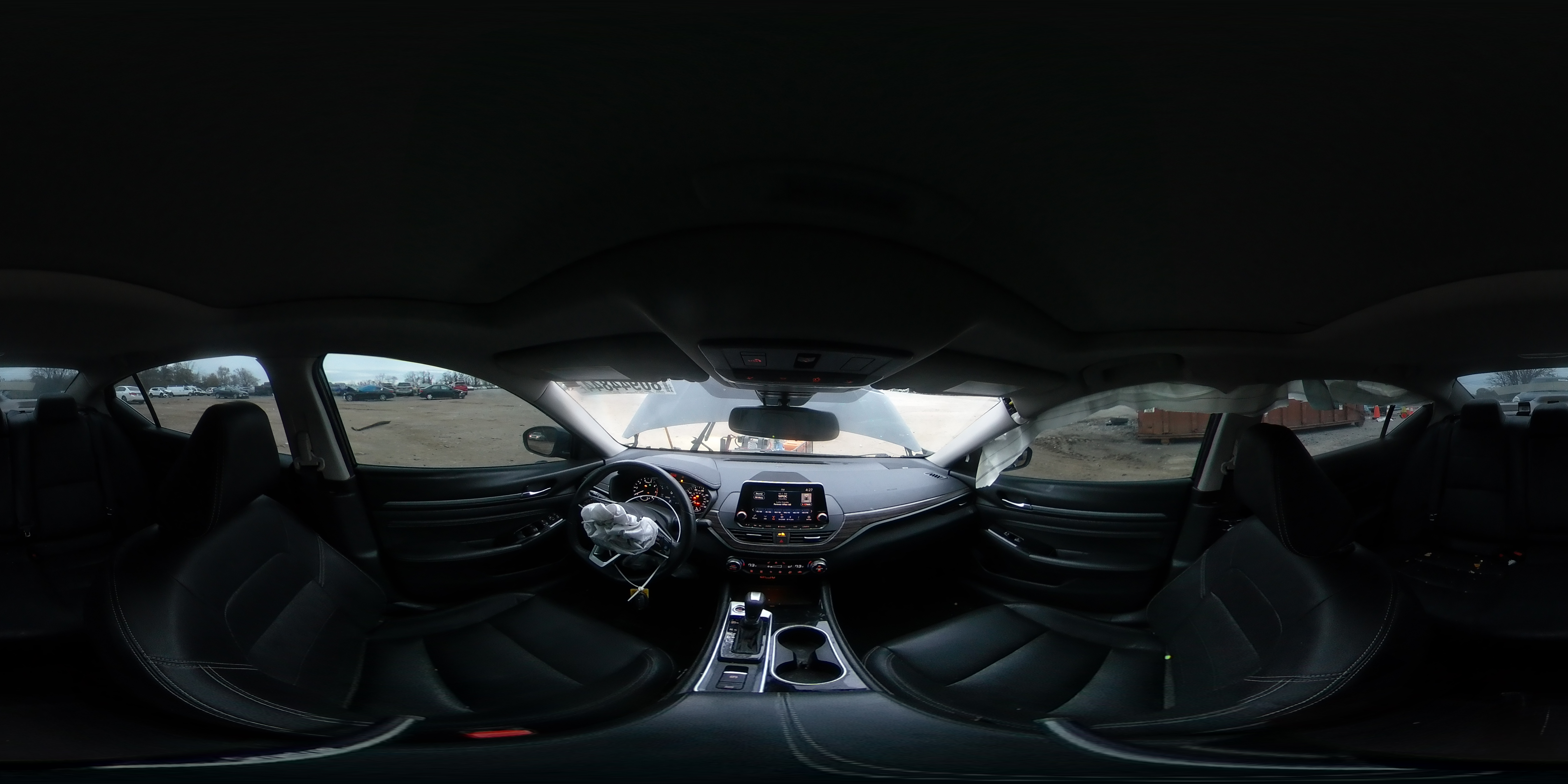 2020 Nissan Altima - Image 12