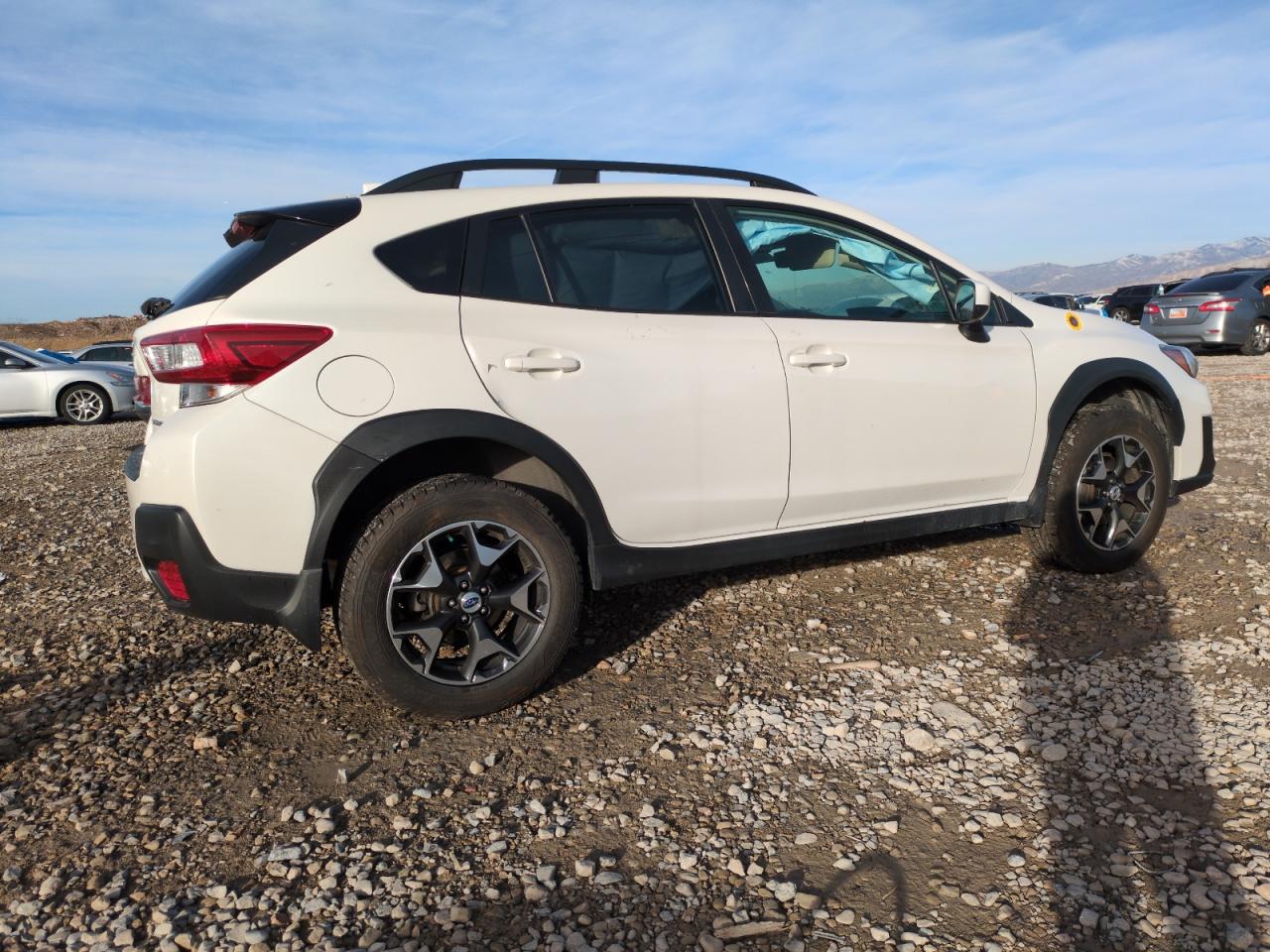 VIN JF2GTADC1JH279849 2018 SUBARU CROSSTREK no.3