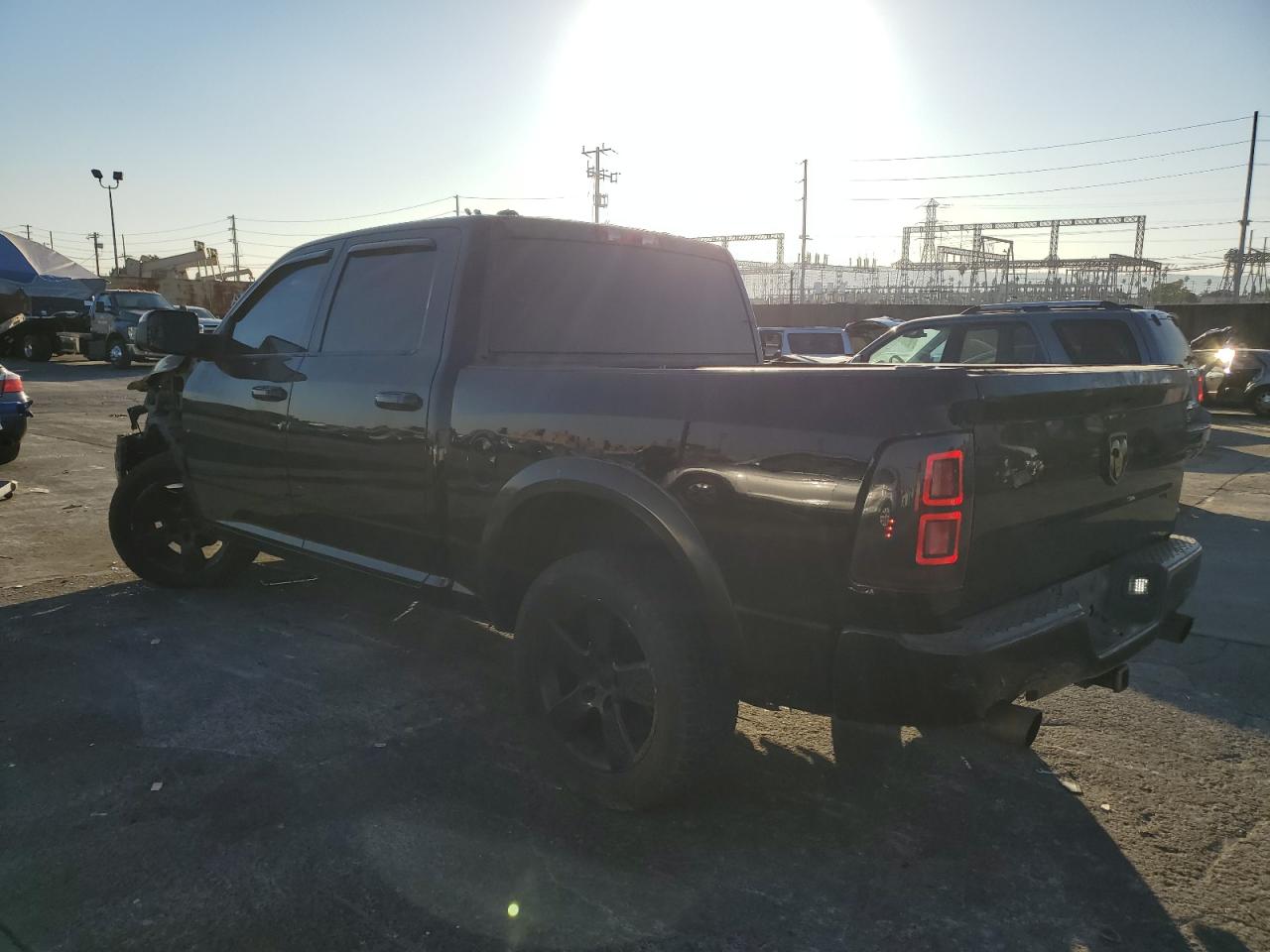 2014 RAM 1500 - Image 2