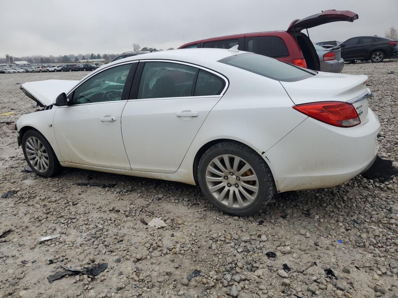 2011 Buick Regal - Image 2