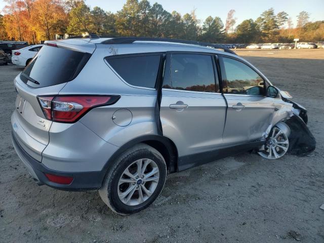  FORD ESCAPE 2018 Silver