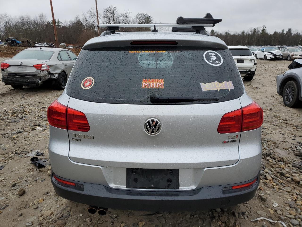 2017 Volkswagen Tiguan S VIN: WVGBV7AX9HK048235 Lot: 81513924