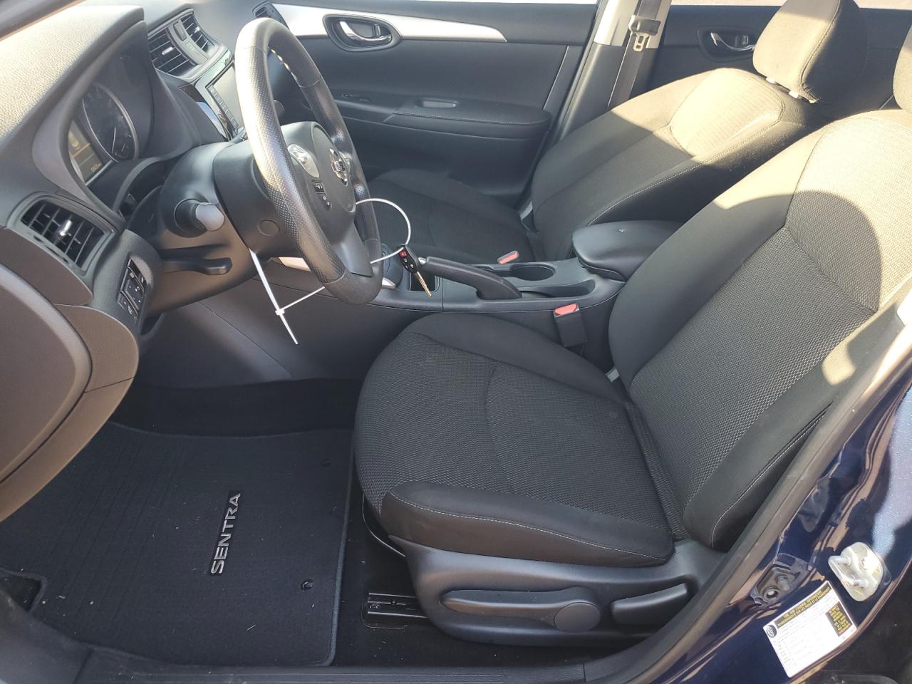 2019 Nissan Sentra - Image 7