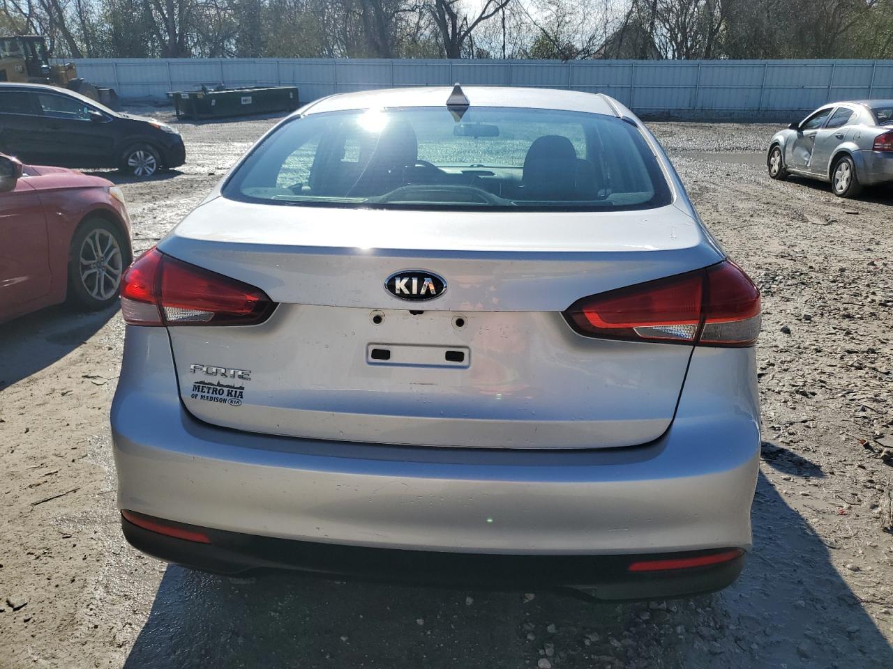 2018 Kia Forte Lx VIN: 3KPFL4A78JE248204 Lot: 79138304