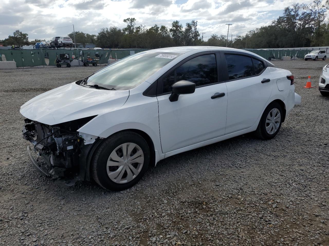 2020 Nissan Versa - Image 1