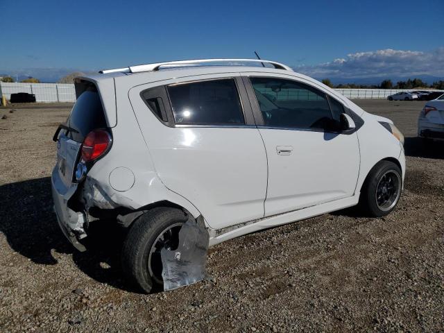  CHEVROLET SPARK 2013 Белы