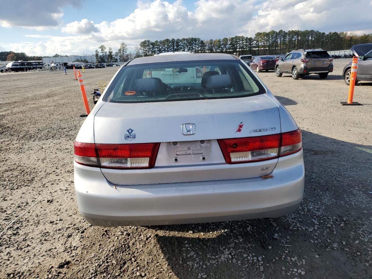 2004 Honda Accord Lx VIN: 1HGCM56374A006332 Lot: 79390054