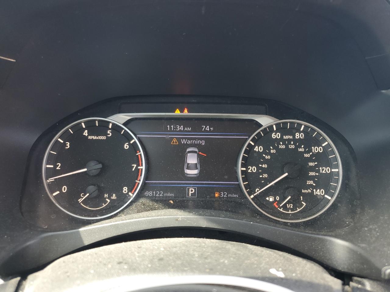 2020 Nissan Altima - Image 9