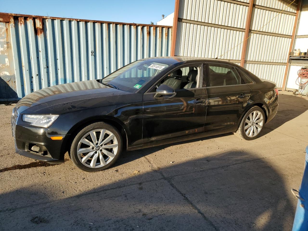 VIN WAUANAF48HN001334 2017 AUDI A4 no.1