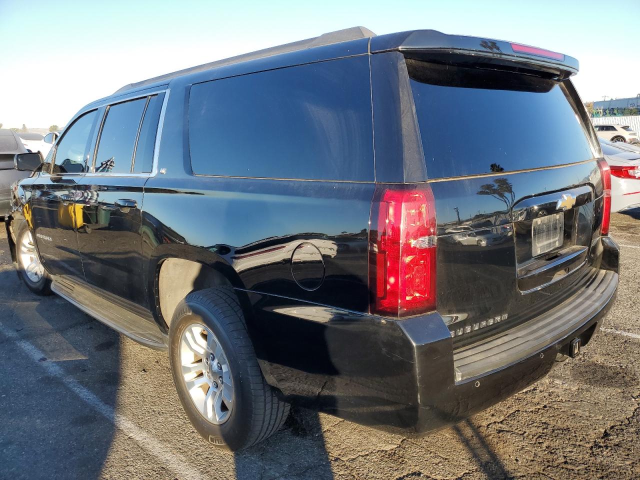 2018 Chevrolet Suburban - Image 2