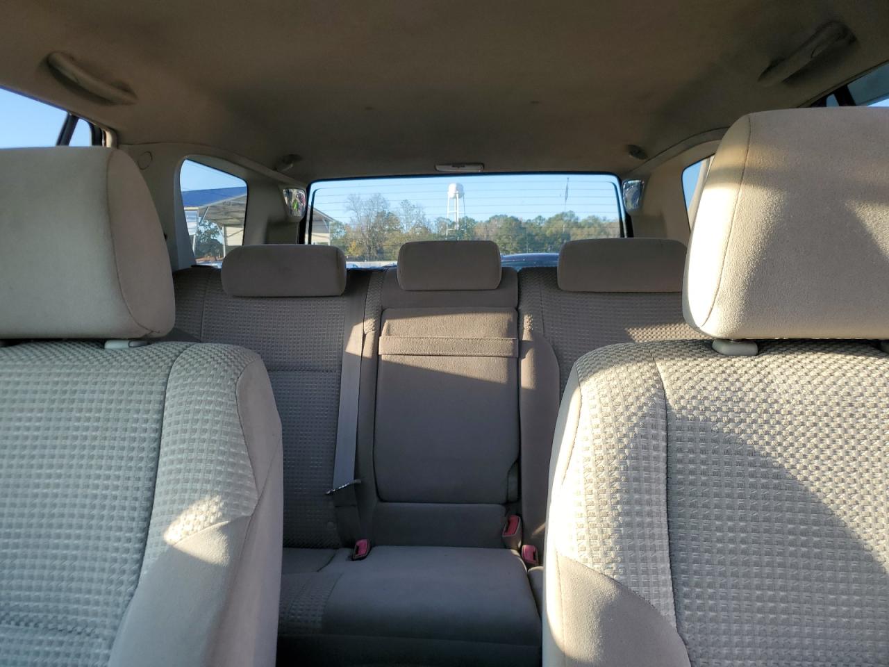 2005 Toyota 4Runner - Image 10