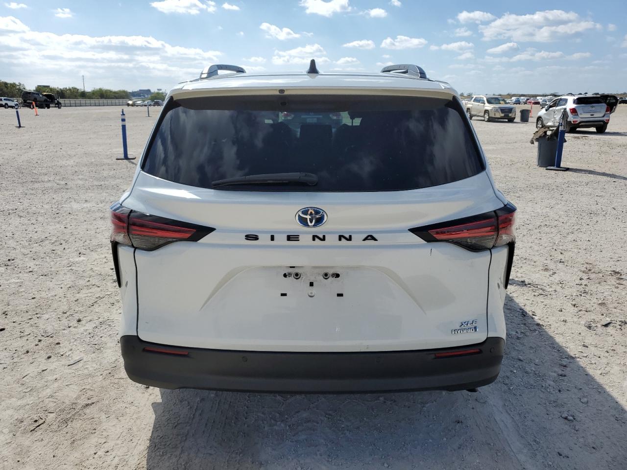 2021 Toyota Sienna Xle VIN: 5TDYRKEC4MS010508 Lot: 80522724