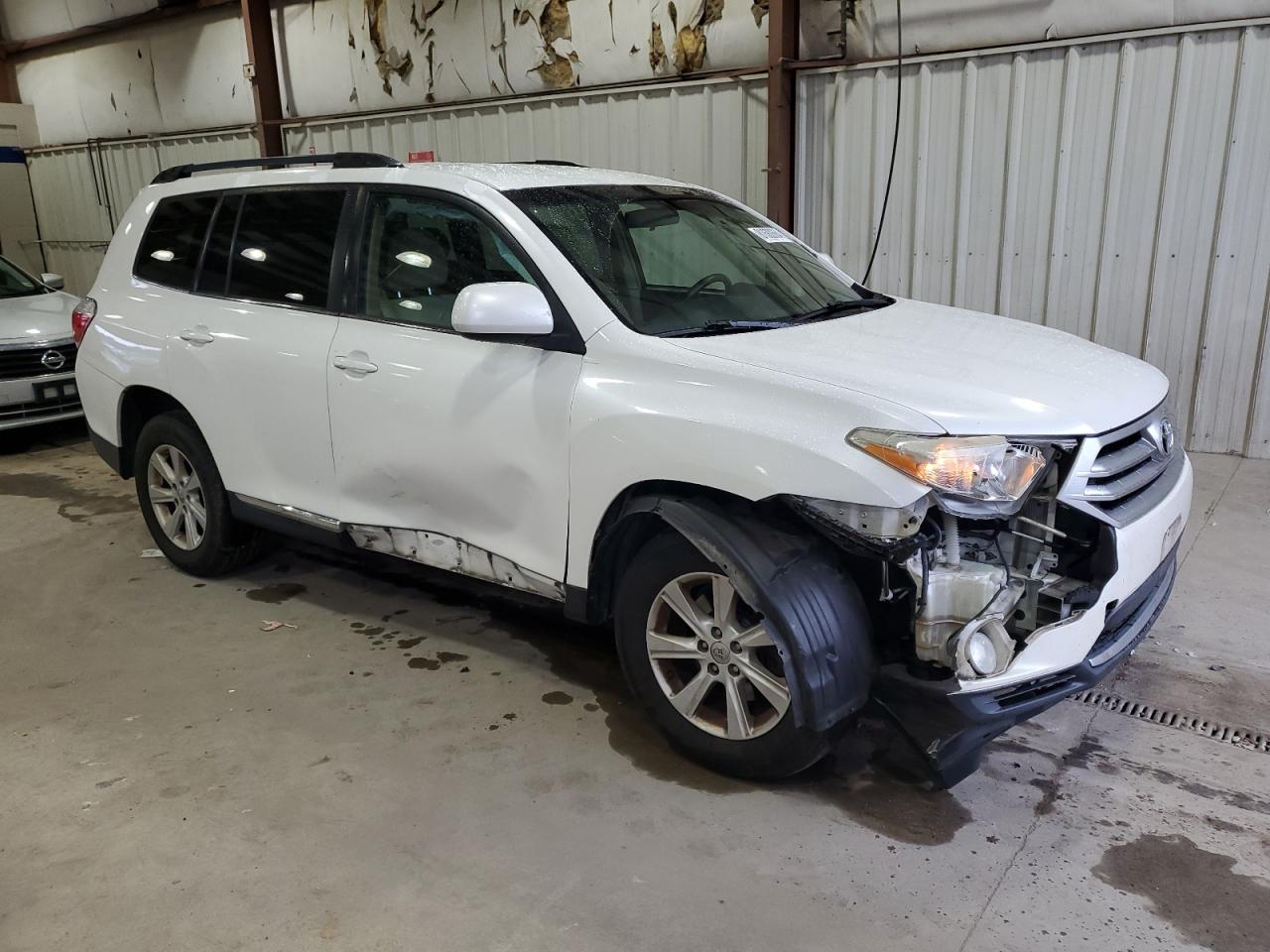 VIN 5TDBK3EH8DS188790 2013 TOYOTA HIGHLANDER no.4