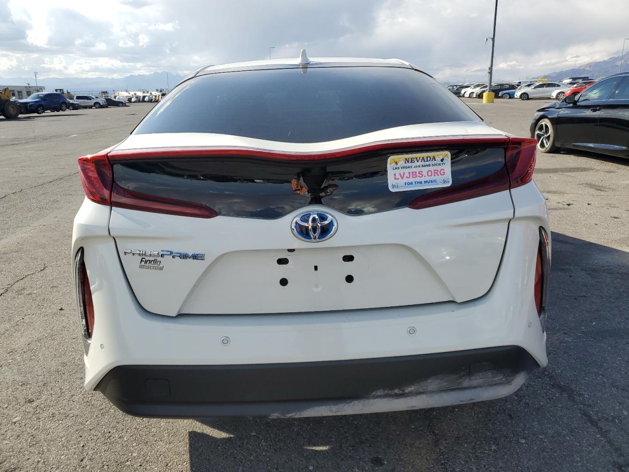 2017 Toyota Prius Prime VIN: JTDKARFP8H3067227 Lot: 80780864