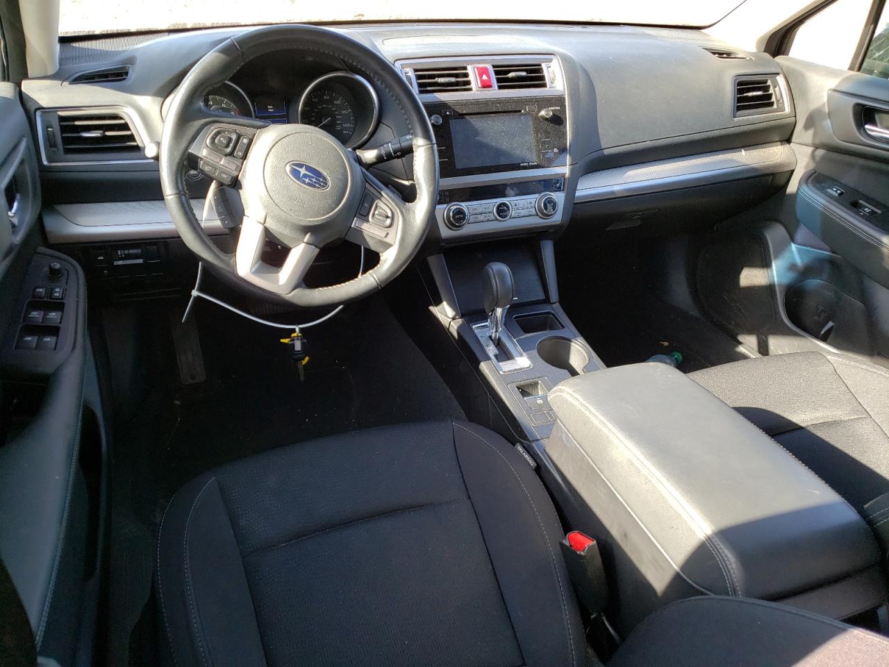2016 Subaru Legacy - Image 8