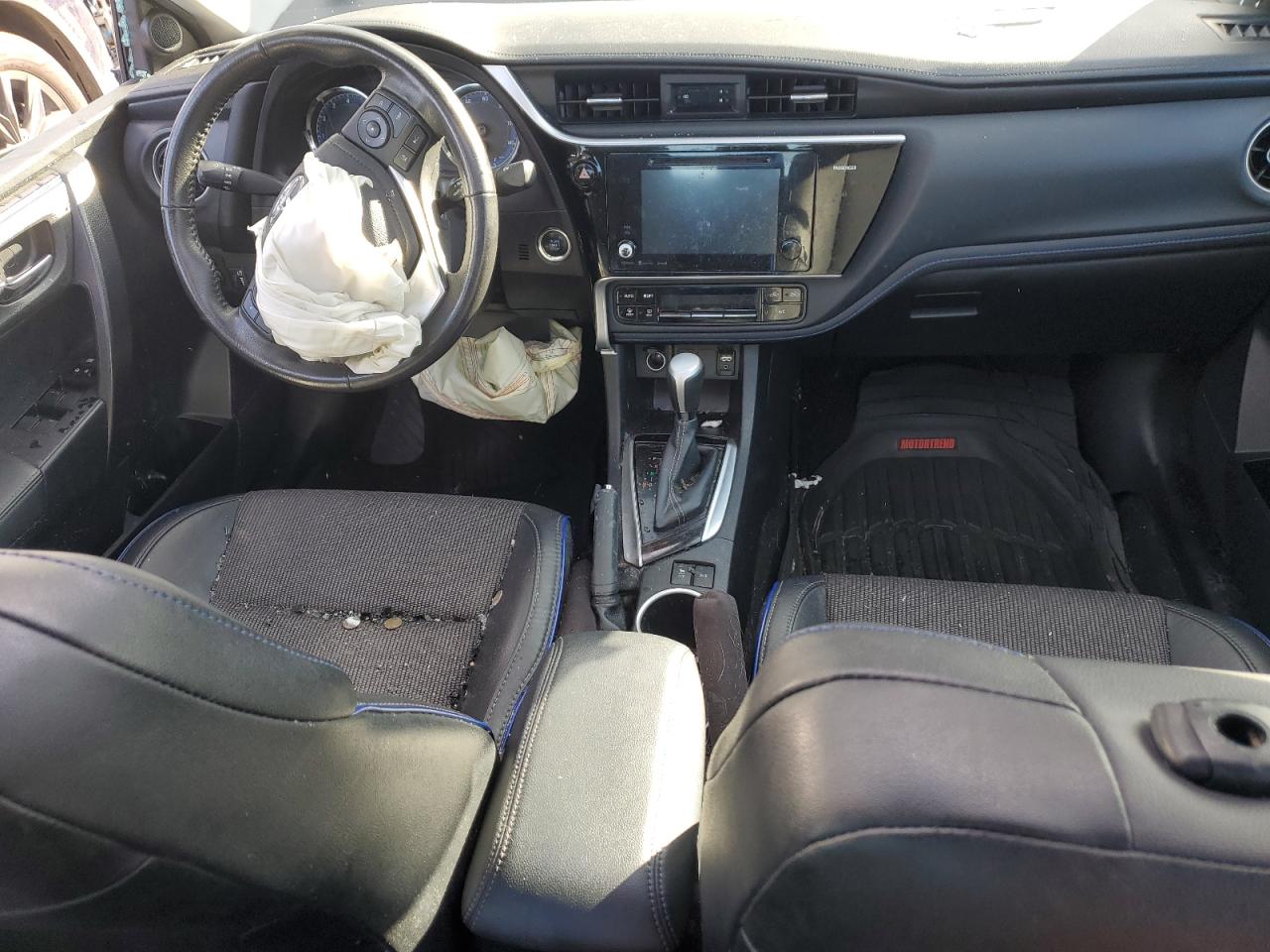2017 Toyota Corolla - Image 8