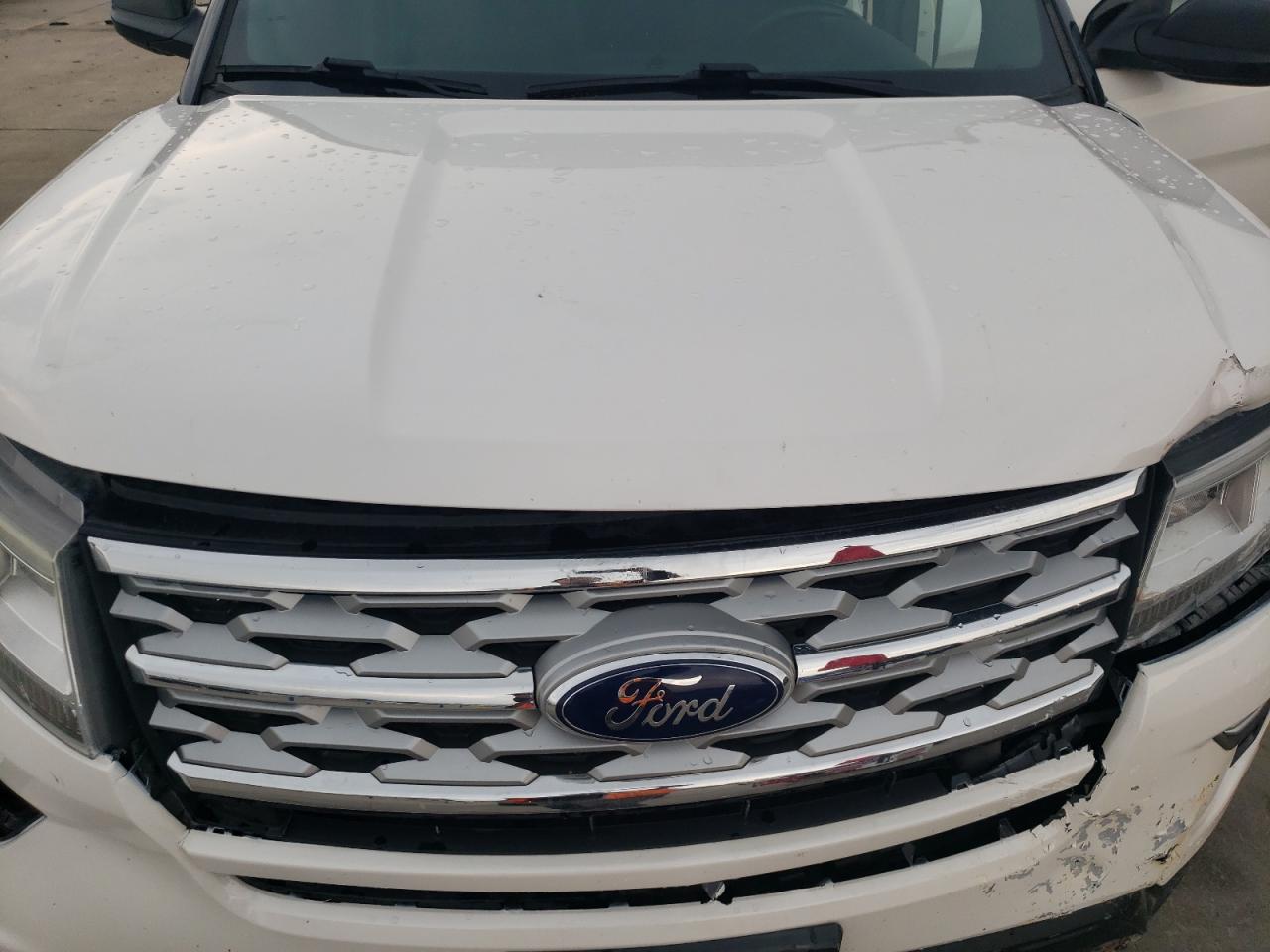 2019 Ford Explorer - Image 13