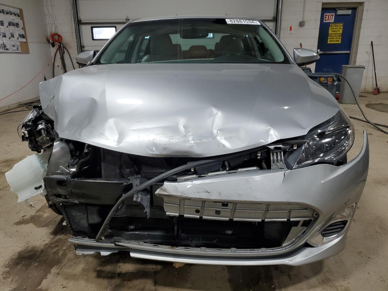 2015 Toyota Avalon - Image 5