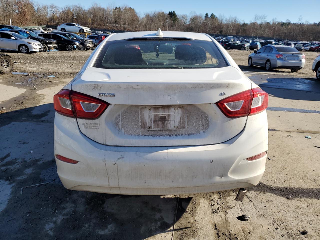 2019 Chevrolet Cruze - Image 6