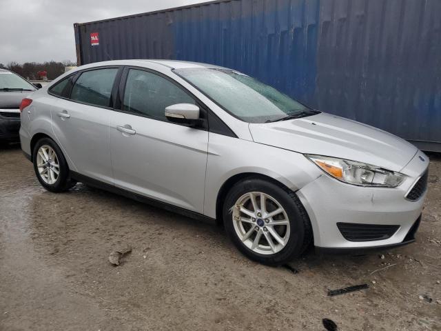  FORD FOCUS 2015 Srebrny