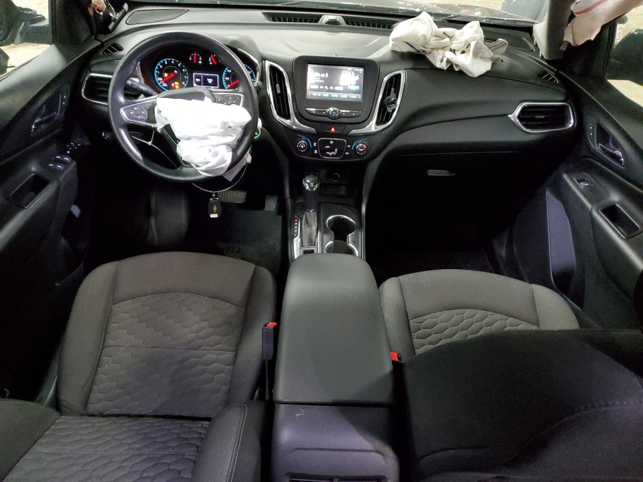 2018 Chevrolet Equinox - Image 8
