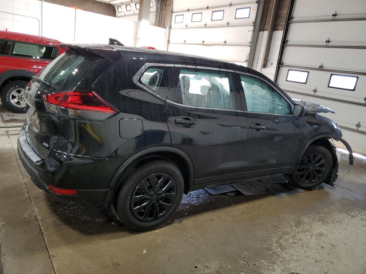 2019 Nissan Rogue - Image 3