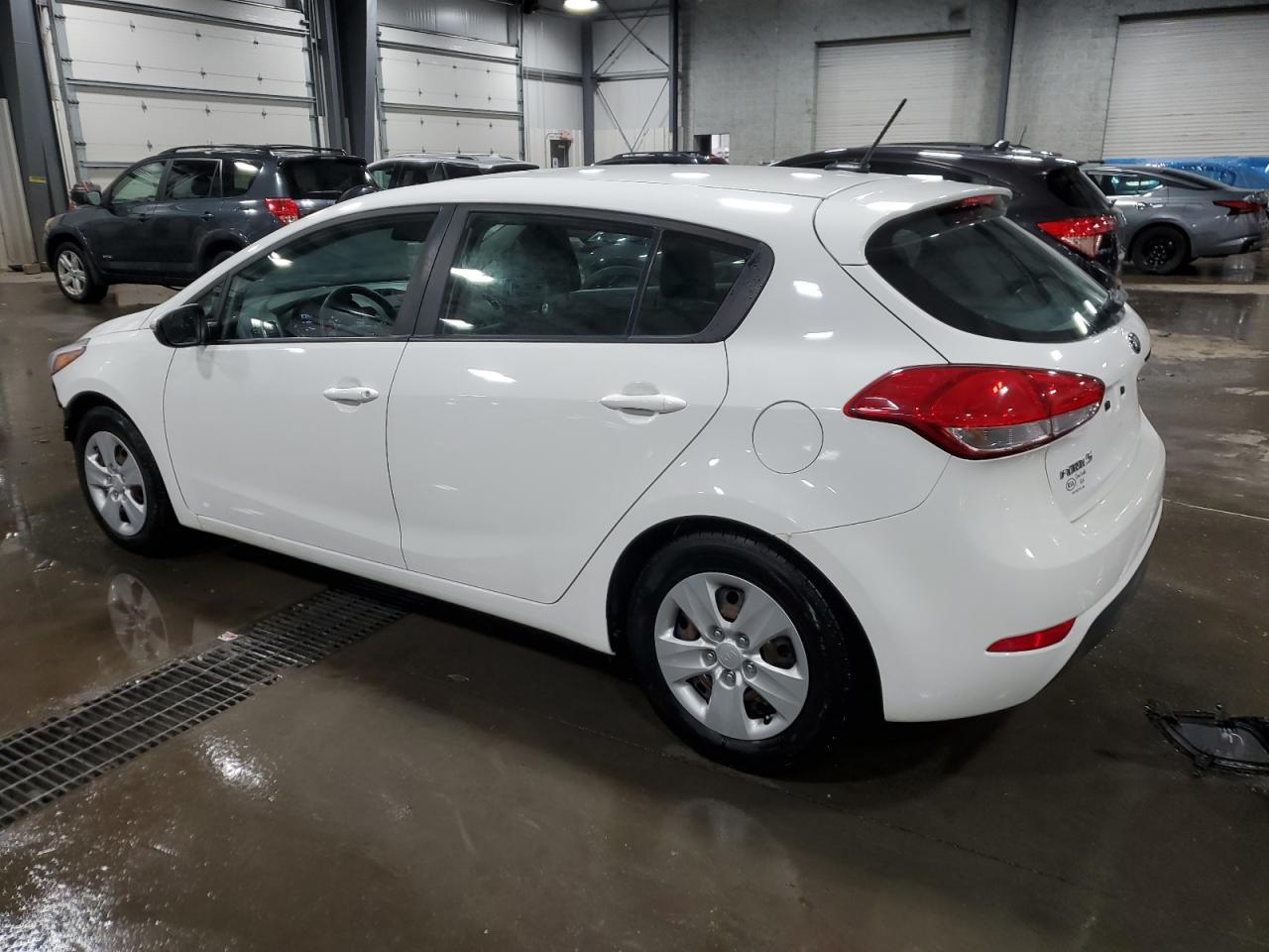 2017 Kia Forte - Image 2
