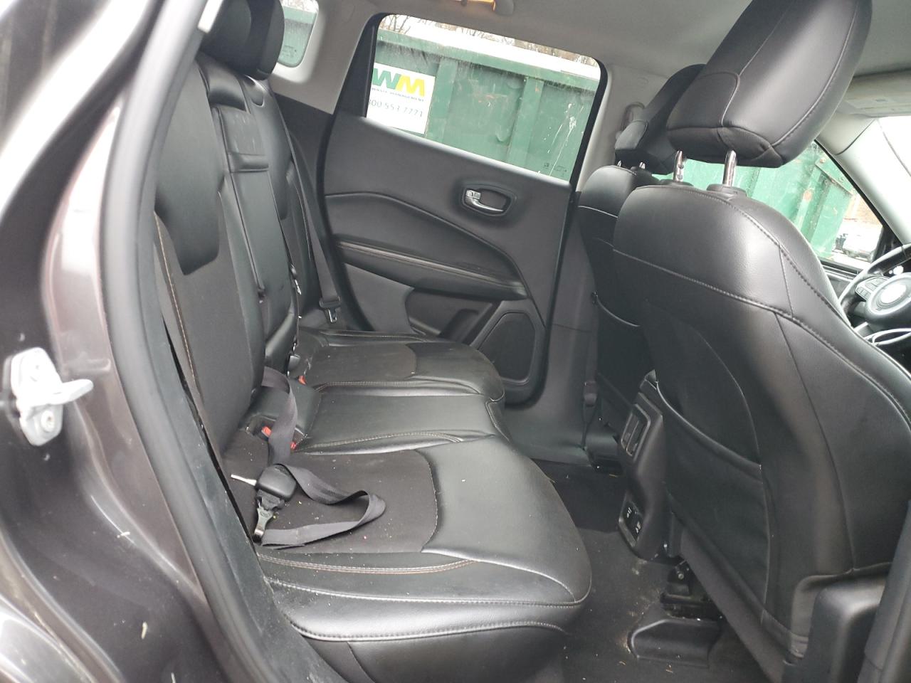 2018 Jeep Compass - Image 10