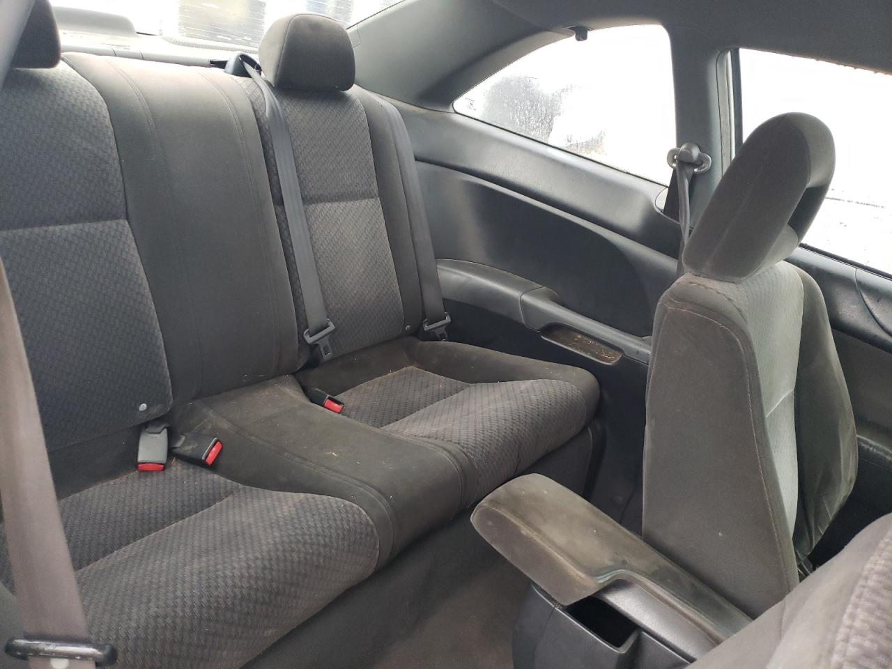 2005 Honda Civic - Image 10