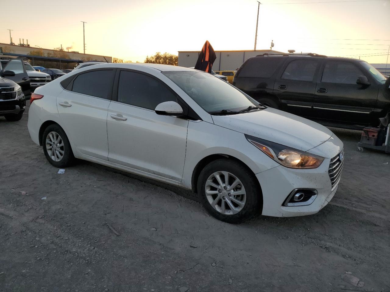 2020 Hyundai Accent Se VIN: 3KPC24A64LE126858 Lot: 80770234