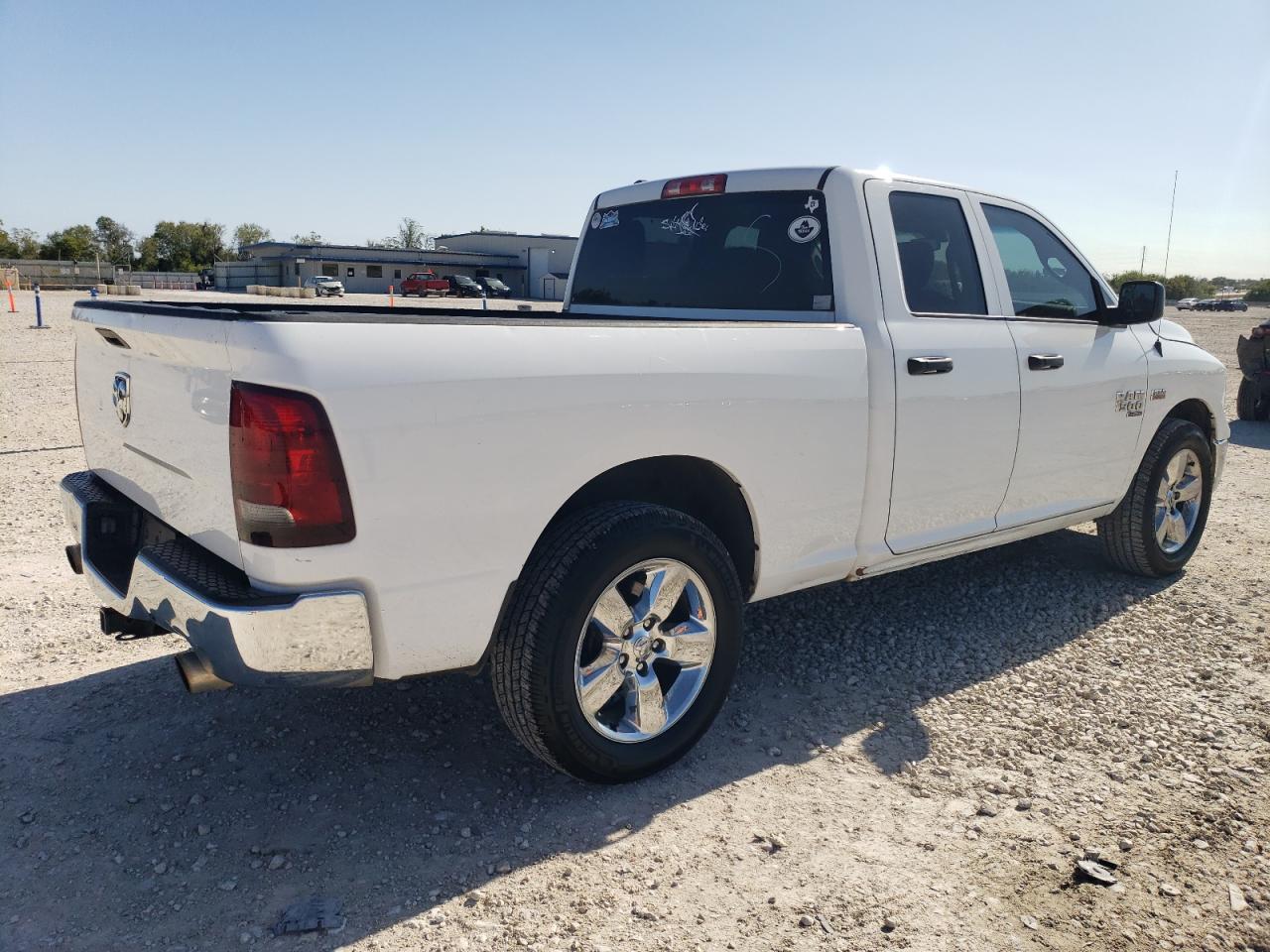 2019 RAM 1500 - Image 3