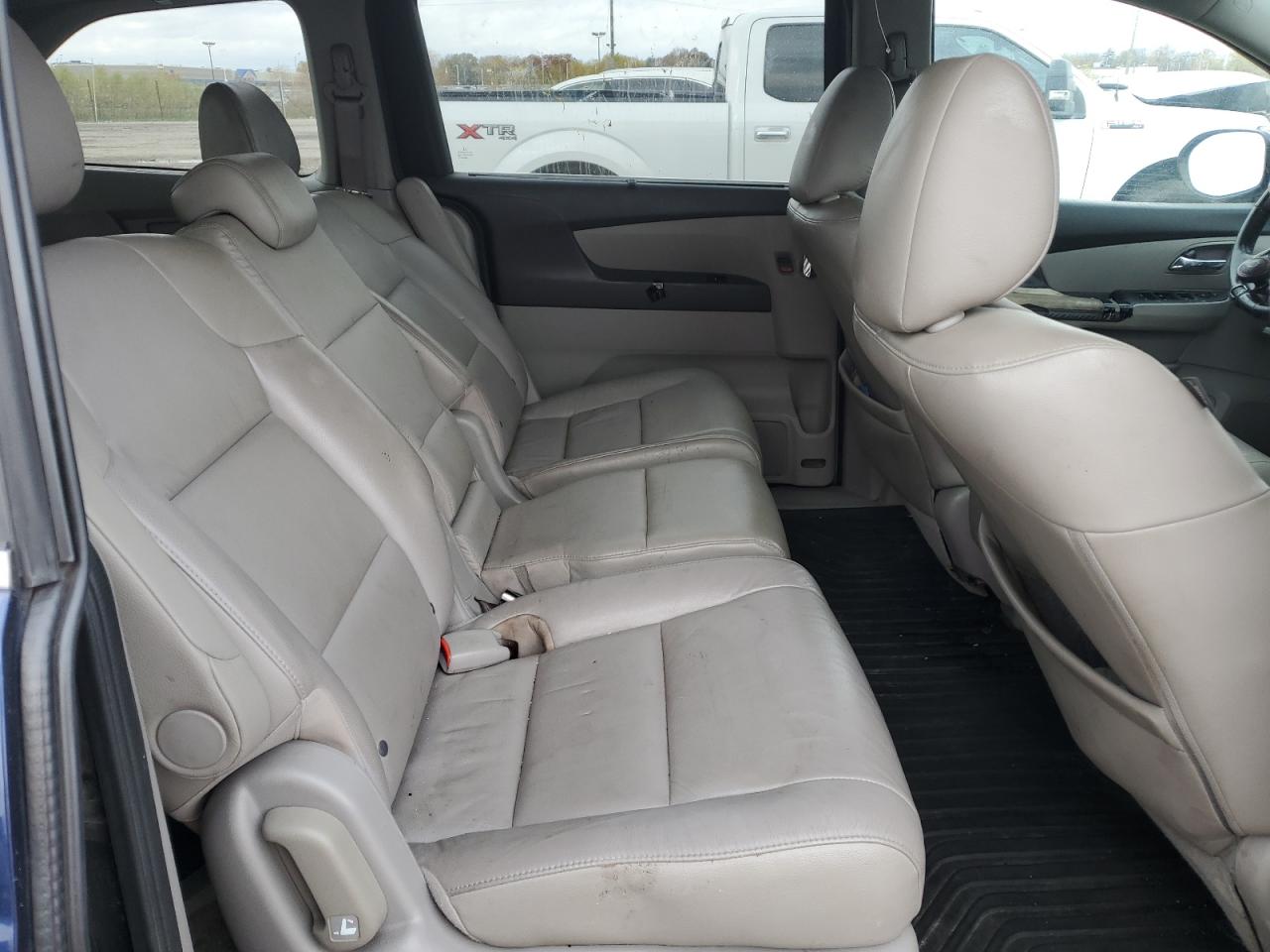 2014 Honda Odyssey - Image 10