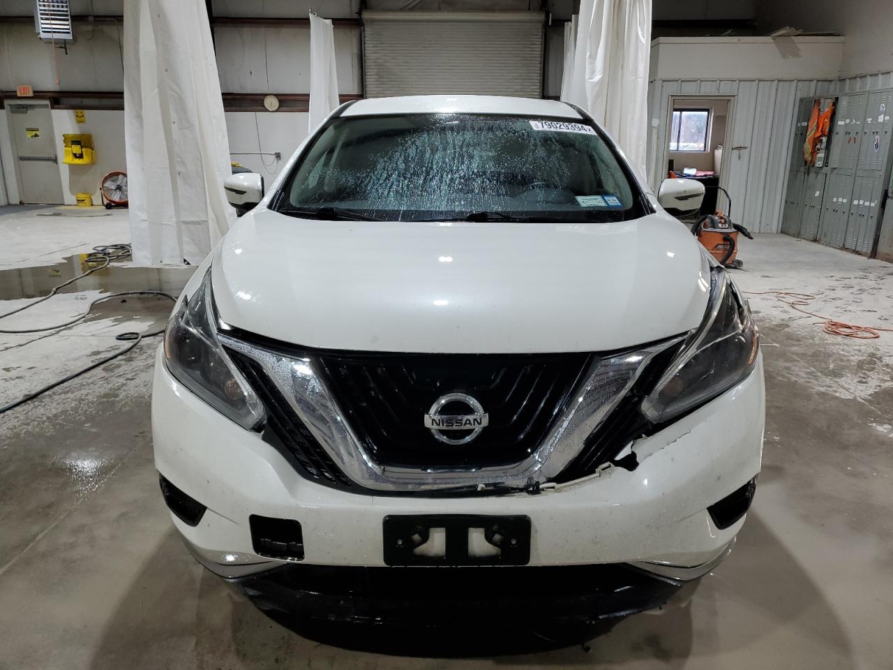 2018 Nissan Murano - Image 5