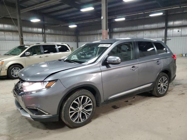  MITSUBISHI OUTLANDER 2018 Srebrny