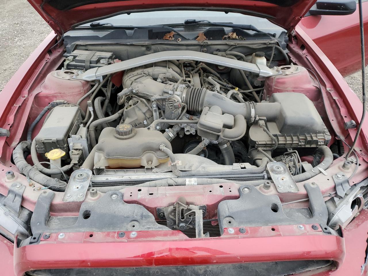 2013 Ford Mustang - Image 11