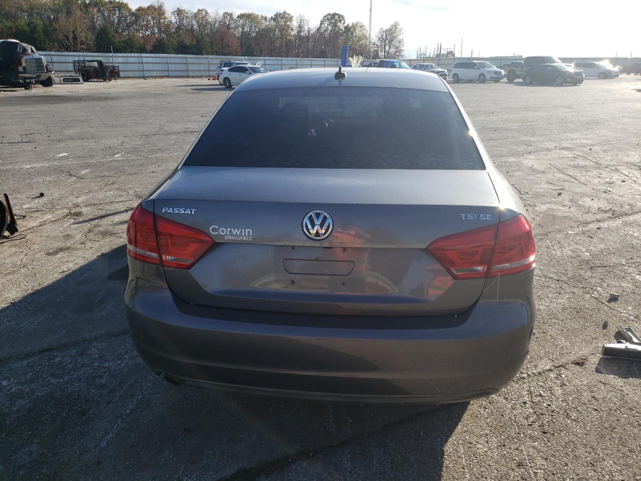 2014 Volkswagen Passat - Image 6