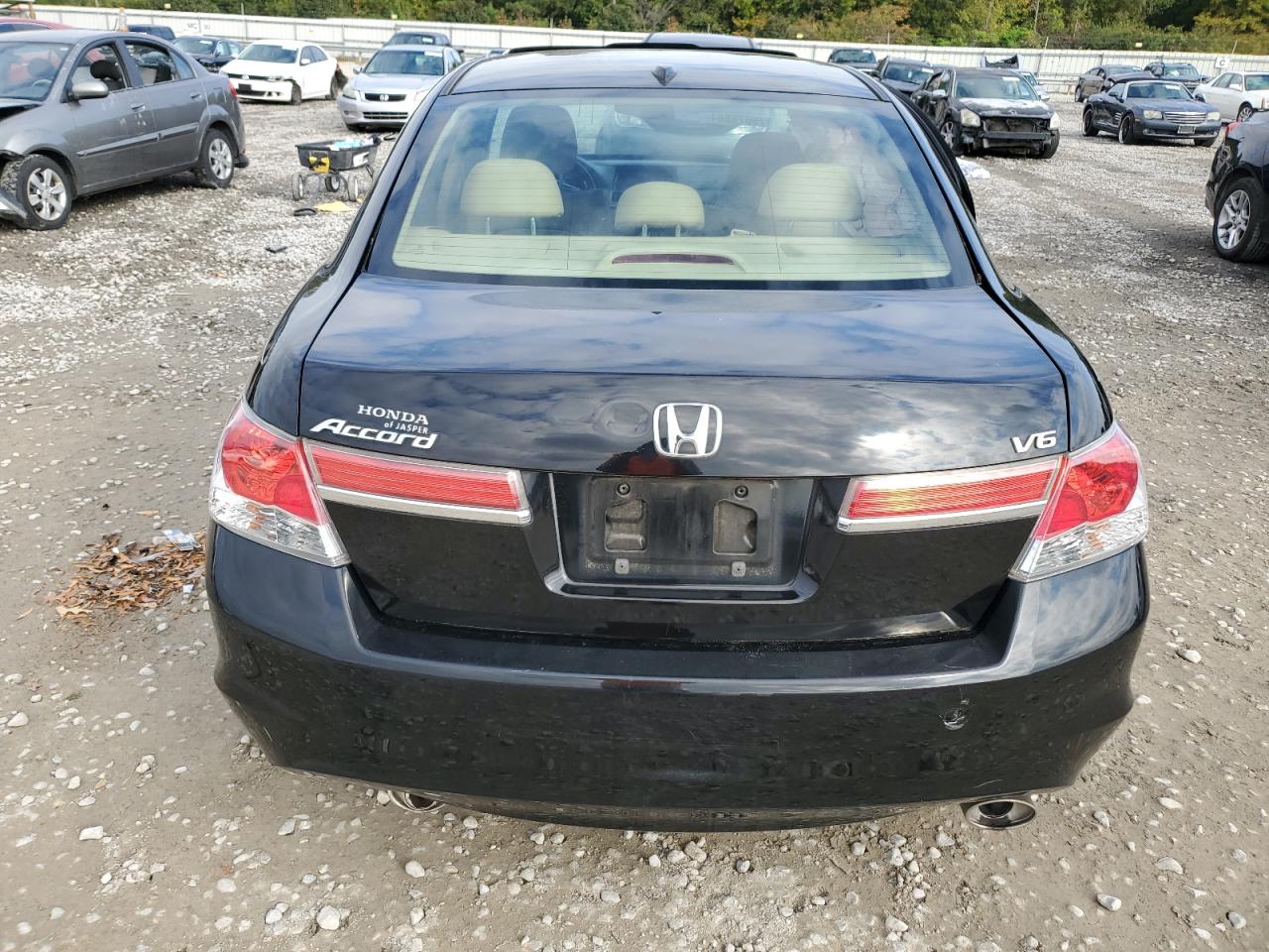 2012 Honda Accord - Image 6