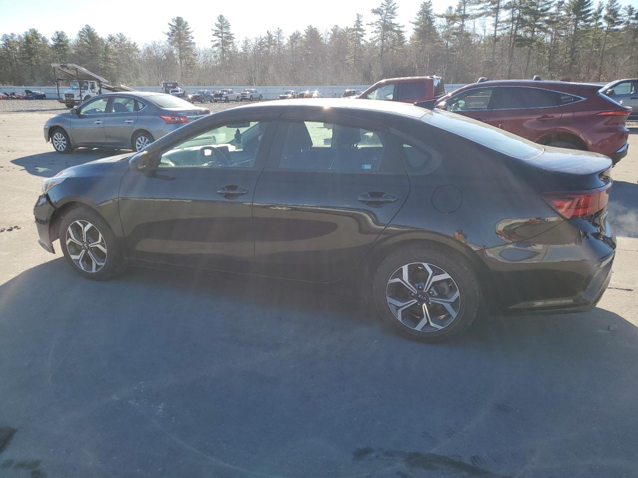 2019 Kia Forte - Image 2