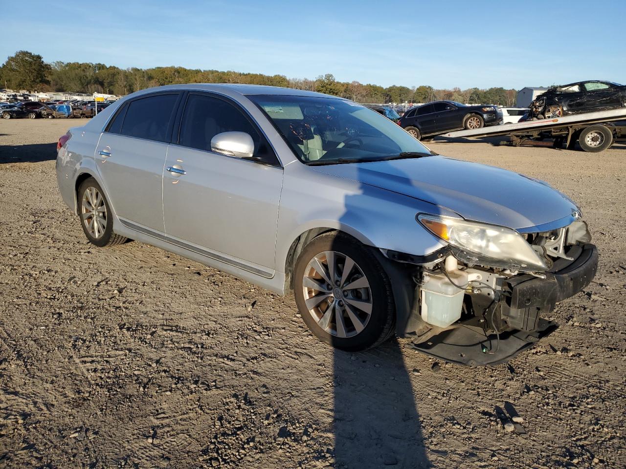 2012 Toyota Avalon - Image 4