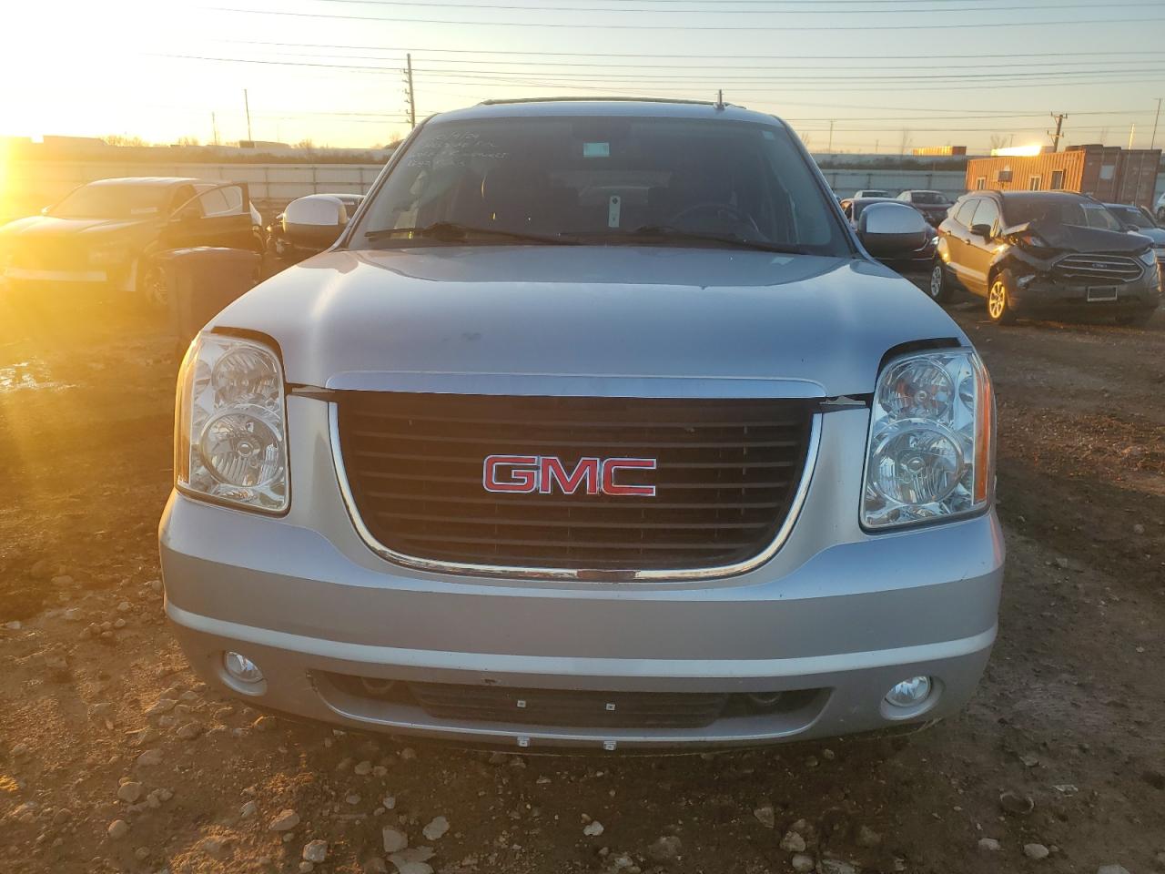 2013 GMC Yukon - Image 5