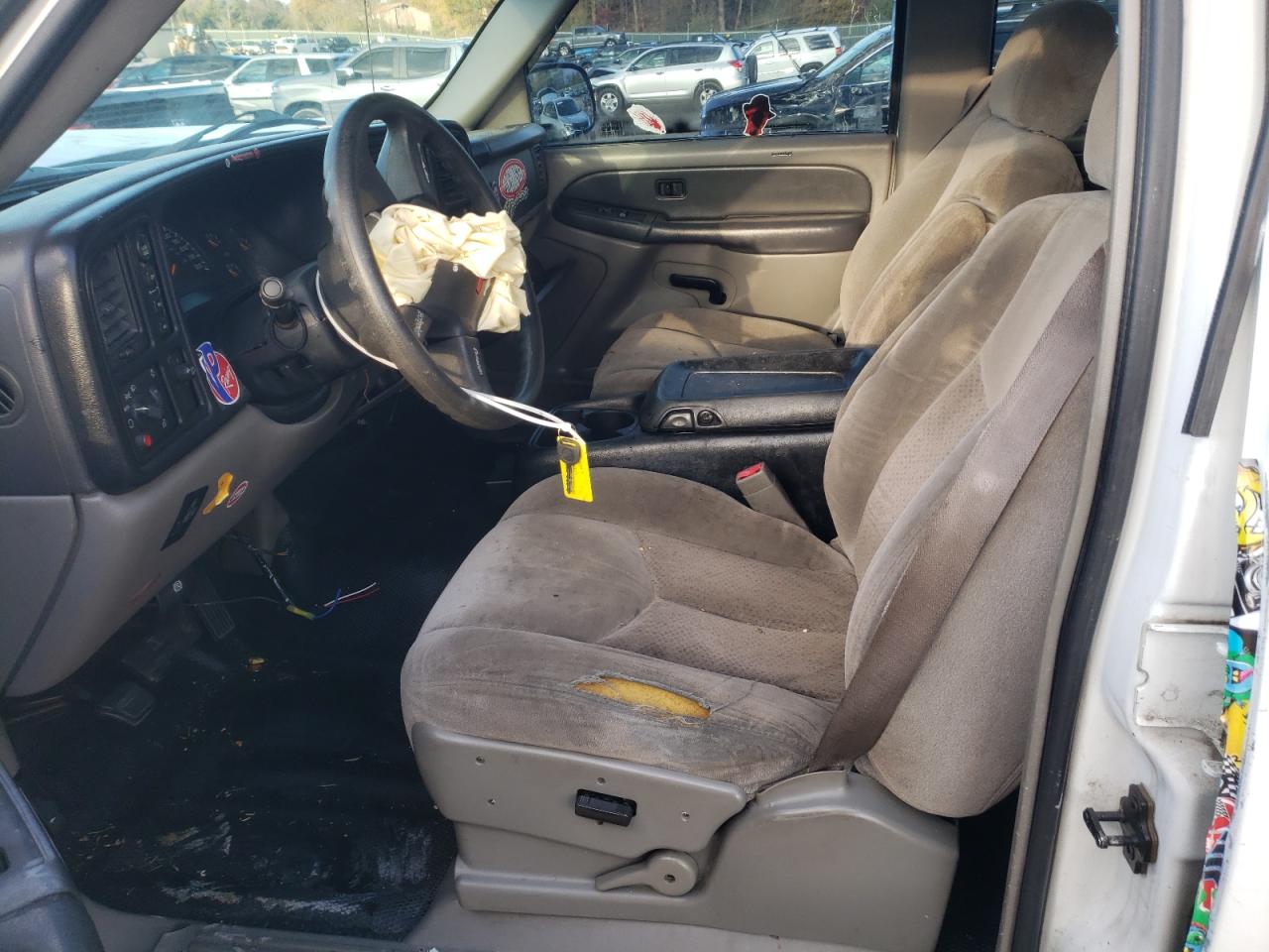 2003 Chevrolet Tahoe - Image 7