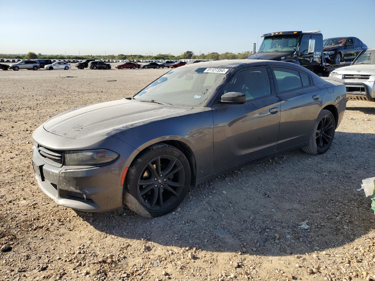 VIN 2C3CDXBGXJH158142 2018 DODGE CHARGER no.1